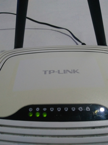 Router Tp-link Modelo Tl-wr841n Prende A Probar!! (Usado)