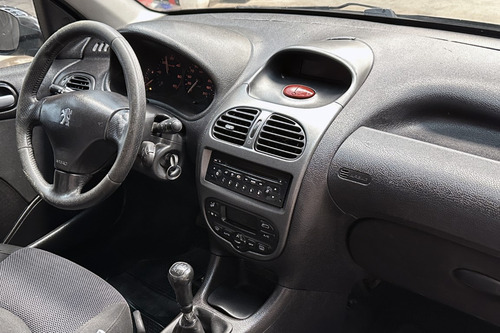 Peugeot 206 2.0 Xt Hdi Premium