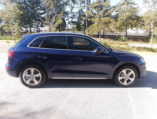 Audi Q5 2.0 L T Elite Dsg