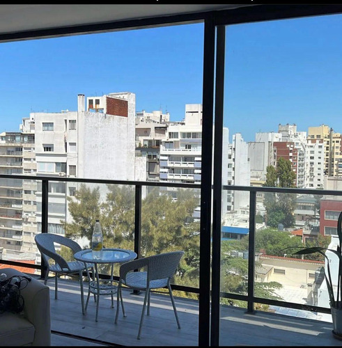 Alquiler De Apartamento En Punta Carretas A Solo 200 Metros Del Mar, 2 Dormitorios 2 Garajes