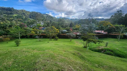 Lote En Venta En Llanogrande. Cod V12431