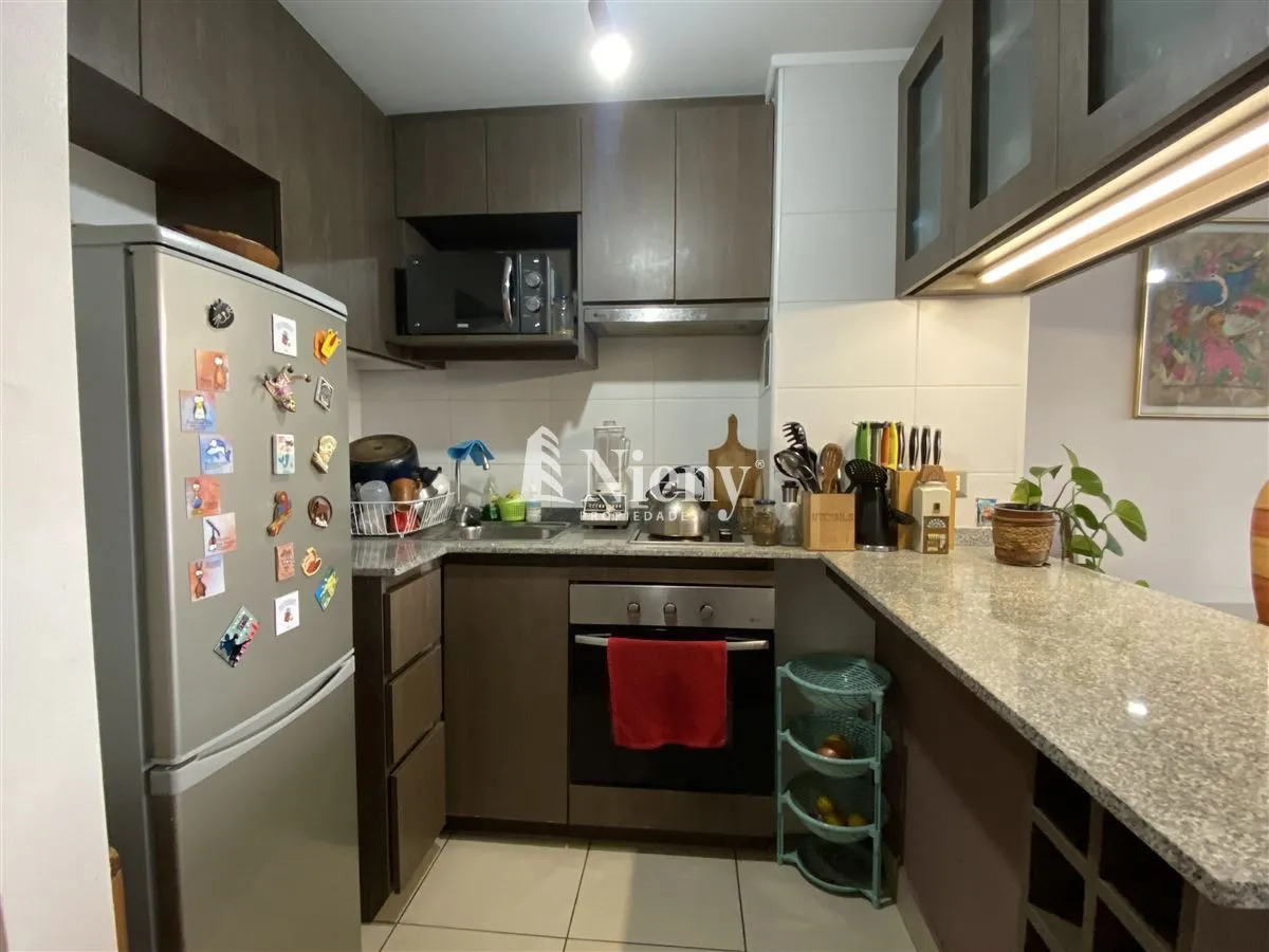 Imagen 4 de 9 de Departamento Acogedor En Venta De 1 Dorm. En Concón