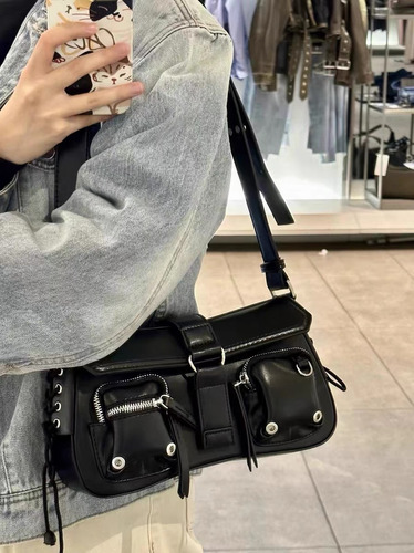 Chic Cool Girl Underarm Bag Stylish Design Small Shoulder