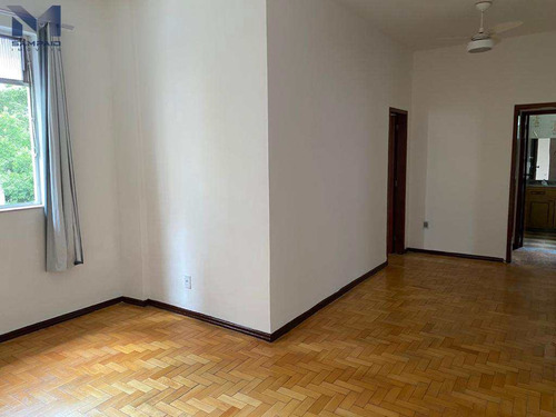 Imagem 4 de 14 de Apartamento Com 3 Dorms Na 5 De Julho- Campo De São Bento - V31007