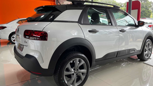 Imagen 3 de 14 de Citroën C4 Cactus 2022 1.6 Vti 115 Feel Pack Plus