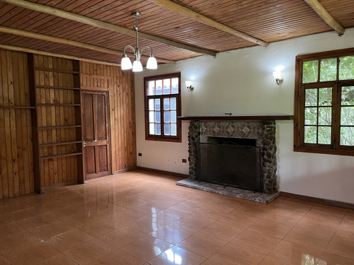 Casa En Arriendo Parcela 5.000. Costado Ruta 5, Linderos.