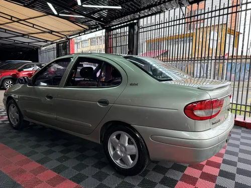 Renault Megane 1.6 Unique