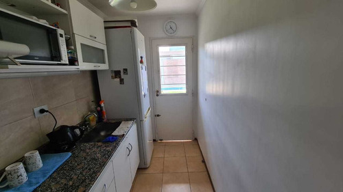 En Venta En Barrio Altos De Podesta, Hermoso Chalet De 3 Ambientes; Con Cochera Cubierta Para Dos Autos; Fondo Con Pileta; F: 8515