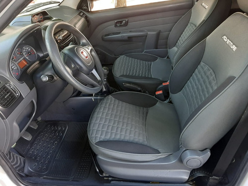 Imagem 4 de 15 de Fiat Strada Adventure 1.8 Flex