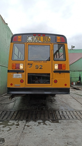 Imagen 8 de 13 de Autobús Escolar Freightliner M2, 2009