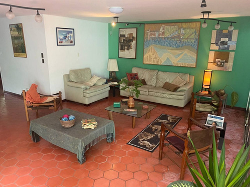 Imagen 2 de 25 de Venta De Casa En Los Chorros, Calle El Rosario, Municipio Secre
