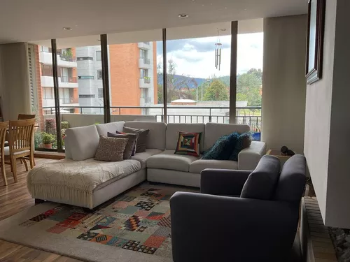 Apartamento En Venta En Camino De Arrayanes. Cod V13584