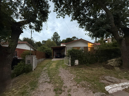Casa En Venta En Villa Giardino, Oportunidad