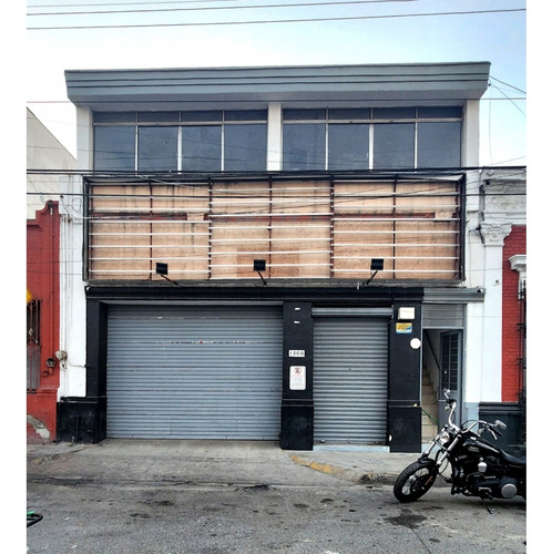 Local Comercial Con Oficinas En Venta En El Centro De Monterrey