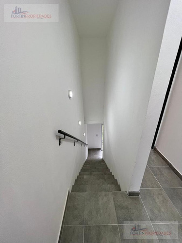 Imagen 11 de 24 de Dúplex En Venta 2 Dormitorios, Cochera. La Plata- Villa Elvira- Zona Sur