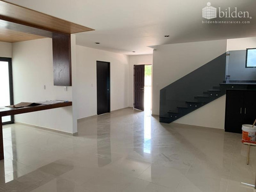 Casa Sola En Venta Fracc Los Nogales Residencial