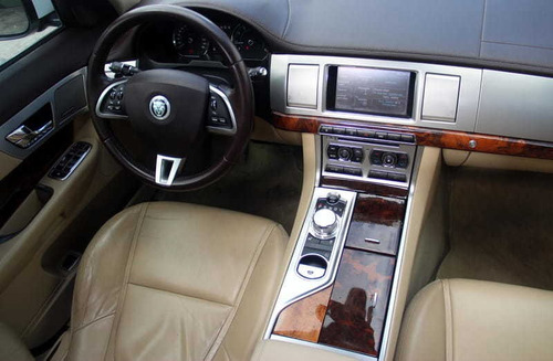 Jaguar Xf 2.0 Pluxury