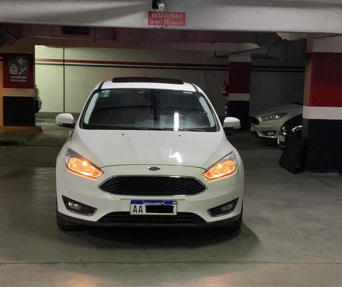 Imagen 3 de 11 de Ford Focus Iii 2.0 Se Plus At6 2016
