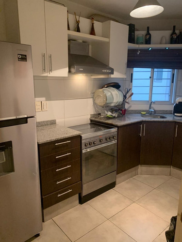 Apto Con 1 Dorm., Con Patio Y Jardín. Exc. Ubic. Y Est.
