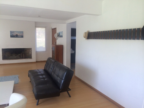 Casa En Alquiler Por Temporada De 3 Dormitorios En Punta Piedras (ref: Bpv-7295)