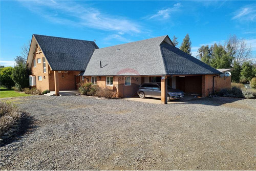 Se Vende Casa Condominio Altos De San Miguel.,