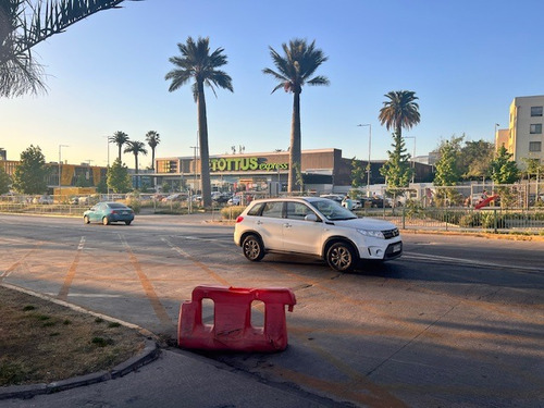 Avenida Walker Martínez, Ubicación Privilegiada.