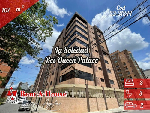 Apartamento En Venta Urb La Soledad Res Queen Palace 23-31844 Jja