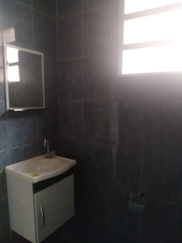 Imóvel Com 3 Dorms, 1125m2 E 2 Vagas De Garagem À Venda - J
