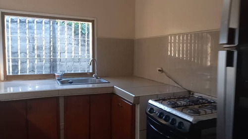 Imagen 5 de 12 de Casa En Venta En Turmero - Maracay /// 04243385555