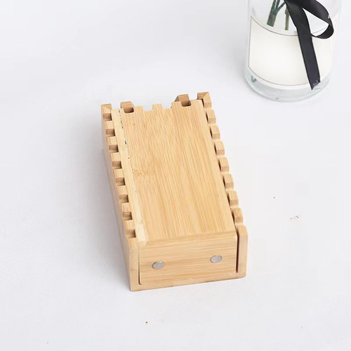 M Estuche Rodante De Madera Torre De Dados De BambĂș Dentado