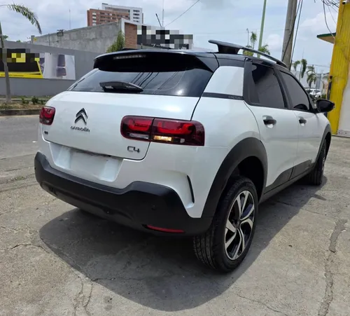 Citroën C4 Cactus 1.6 Shine Turbo Aut