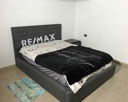 Casa Con Amplio Terreno Y Potencial Comercial En Juan Griego, Isla De Margarita