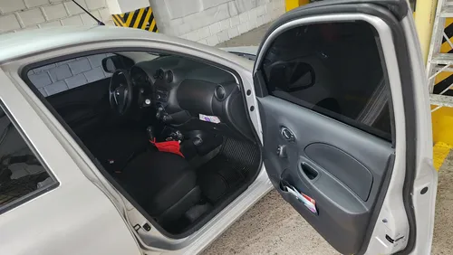 Nissan March 1.6