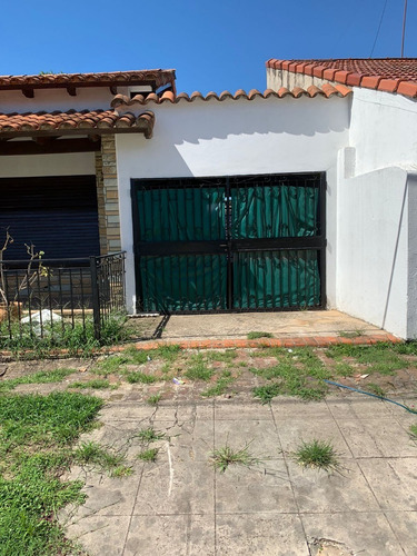 Imagen 13 de 15 de Venta Casa 127 Entre 60 Y 61