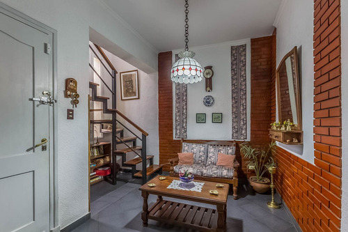Casa Dúplex De 7 Ambientes En Venta Apto Credito