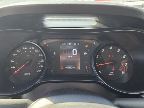 Fiat Cronos CRONOS DRIVE 1.8 AT