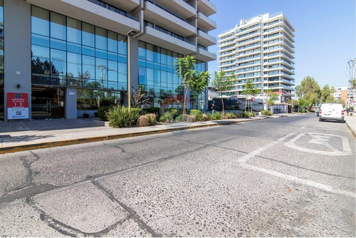 Tu Negocio Crece En Las Condes: Local En Arriendo
