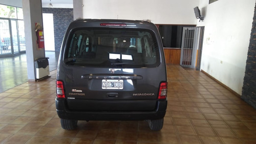 Imagen 4 de 7 de Peugeot Partner Patagonica 1.6 Hdi Vtc 2014