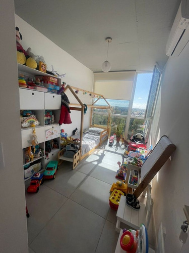 Imagen 15 de 18 de Departamento En Venta De 4 Ambientes En Tigre