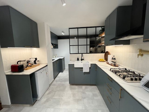 2 Suites Remodelado Venta 3d4b +e 2e1b Militares Las Con
