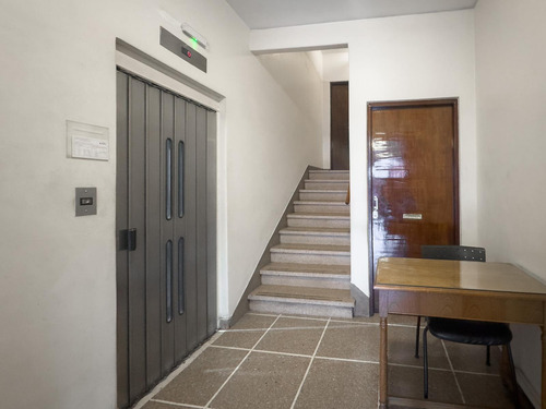 Venta - Departamento - 3 Ambientes - Flores
