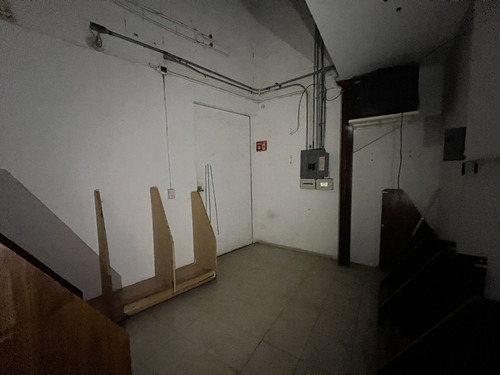 Local Comercial De 110.62 M2 En Lomas Verdes