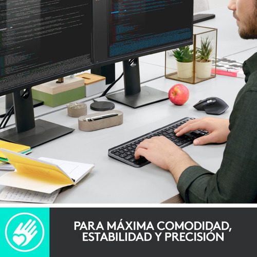Imagen 9 de 11 de Teclado bluetooth Logitech Master Series MX Keys QWERTY español España color grafito con luz blanca
