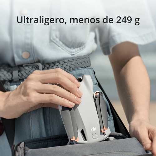 Imagen 2 de 6 de Drone Dji Mini 3 Fly More Combo Plus