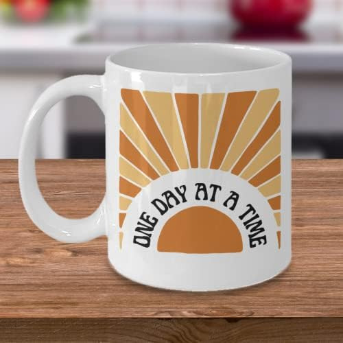 Tómalo Un Día A La Vez - Taza | Hogar Moderno De Mediados De