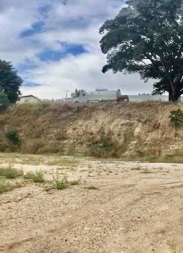 Terreno Plano En Carretera Tuxtla - Chiapa De Corzo Con Servicios.