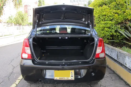 Renault Logan 1.6 Expression