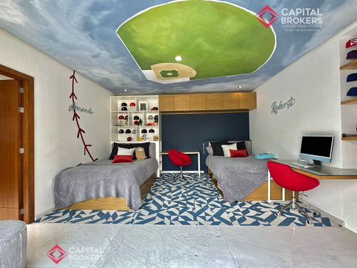 Casa En Venta De Lujo En Villa Verona Con Alberca