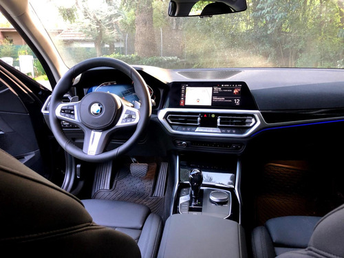 BMW Serie 3 3.0 330i Sedan Sport Line 252cv