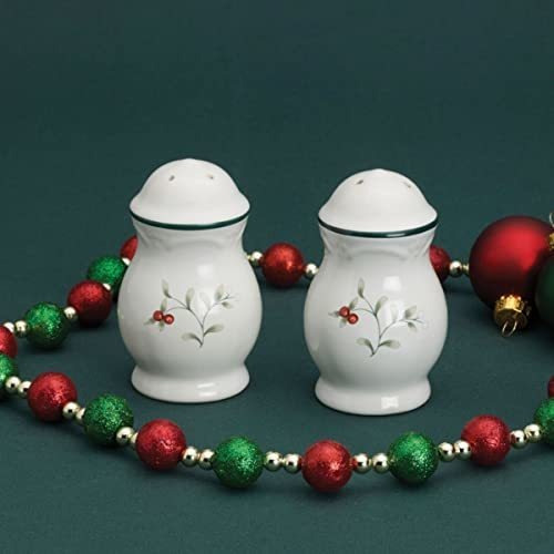 Imagen 2 de 2 de Juego De Sal Y Pimienta De Gres Winterberry De Pfaltzgraff -
